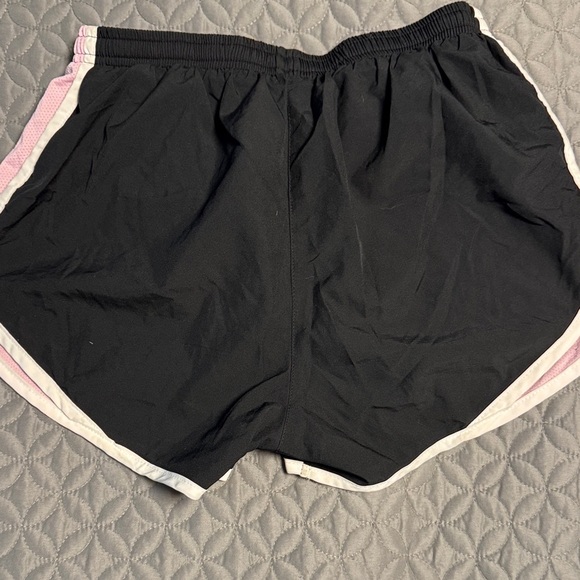 Nike Women's Black and Pink Athletic Shorts - Picture 5 of 5